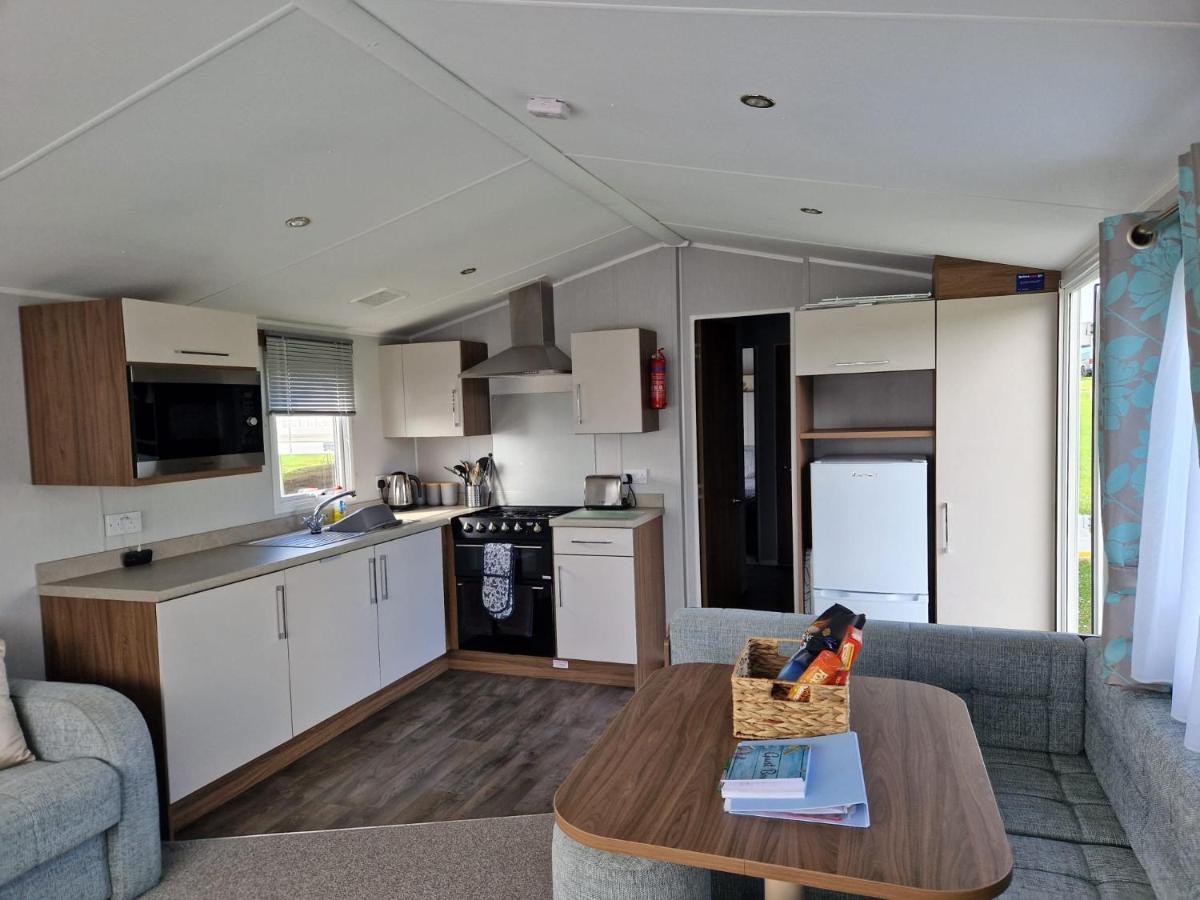 The Fleet Retreat Hotell Wyke Regis Eksteriør bilde