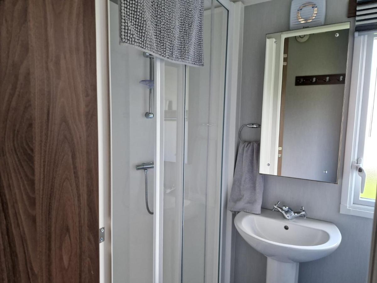 The Fleet Retreat Hotell Wyke Regis Eksteriør bilde