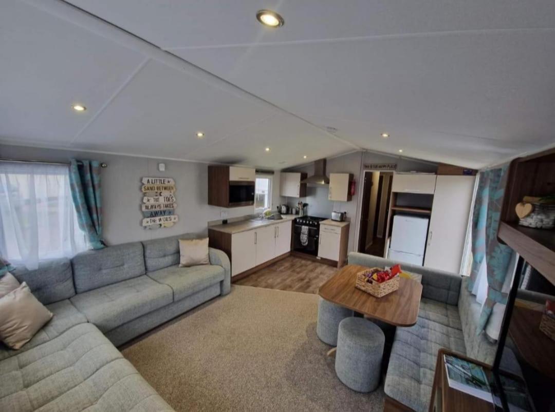 The Fleet Retreat Hotell Wyke Regis Eksteriør bilde